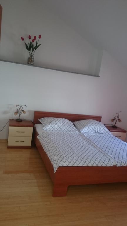 Apartment Тисно Екстер'єр фото