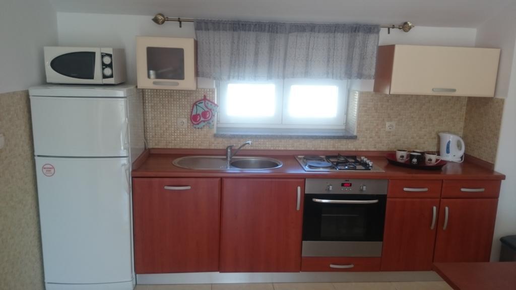 Apartment Тисно Екстер'єр фото